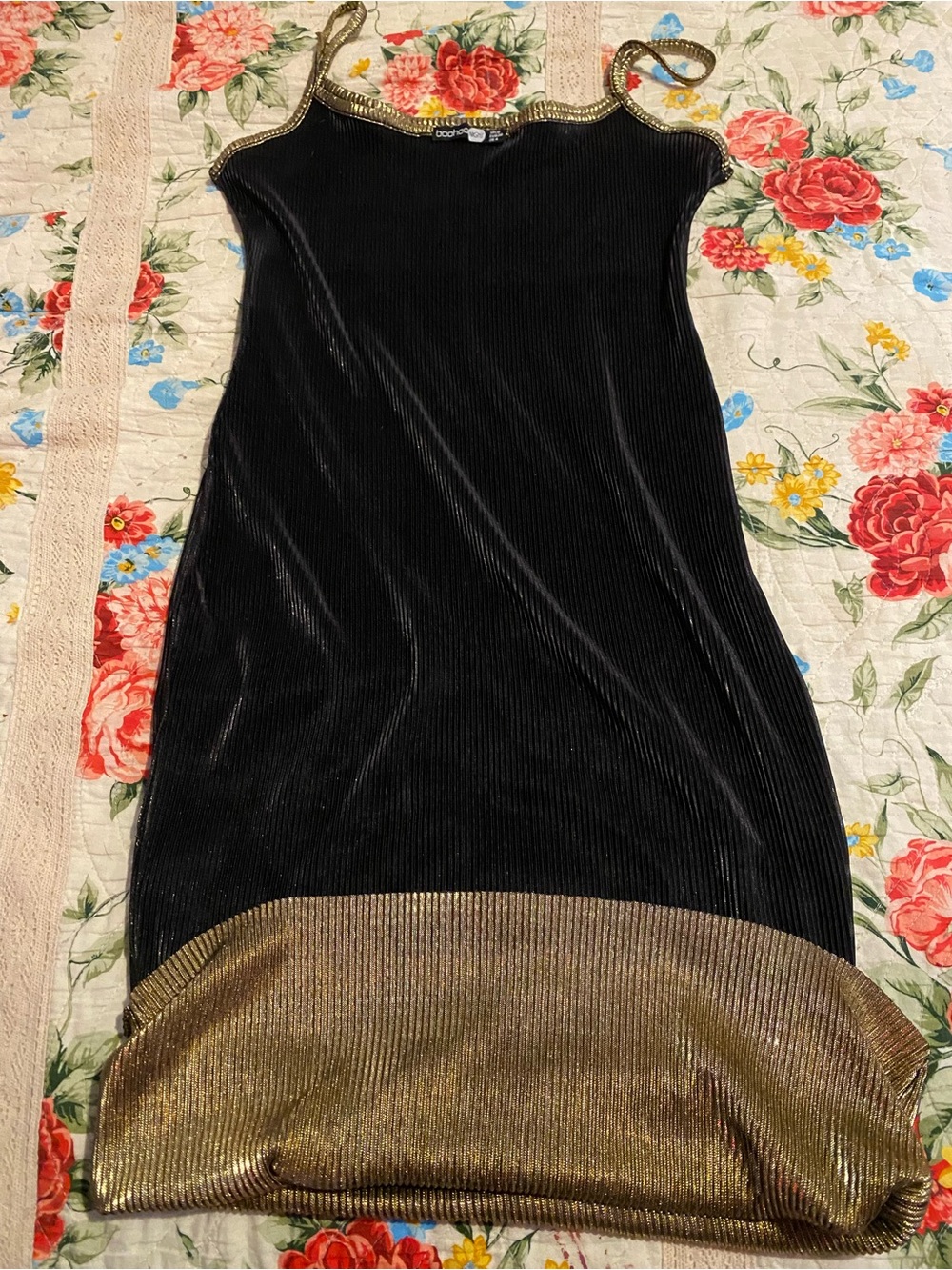 NWOT “BooHoo Night” party slip dress, metallic gold over black ribbed stretch, 4 - Picture 10 of 10